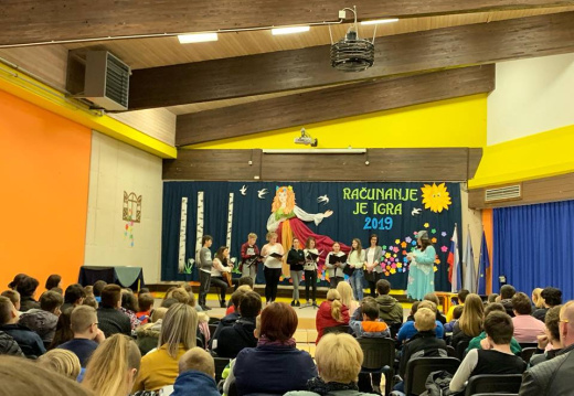 1 - Računanje je igra (12) (1203 visits) 1 - Računanje je igra (12)