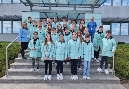 c Slika 12 (728 visits) c Slika 12