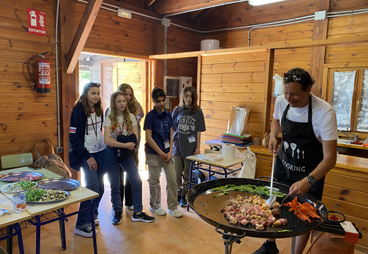 ponedeljek 1 12 (693 visits) ponedeljek 1 12