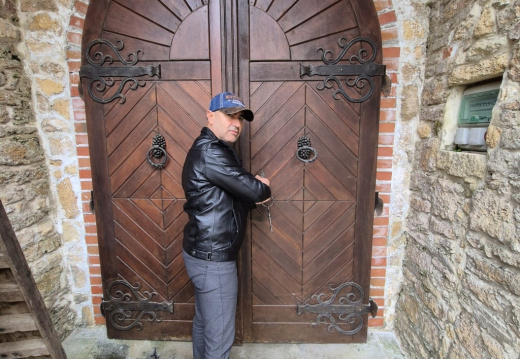 01 ponedeljek (8) (543 visits) 01 ponedeljek (8)