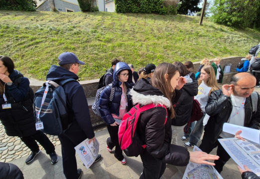 01 ponedeljek (18) (605 visits) 01 ponedeljek (18)