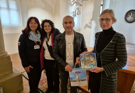01 ponedeljek (24) (568 visits) 01 ponedeljek (24)
