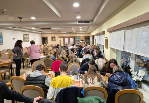 02 torek (02) (578 visits) 02 torek (02)