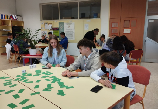 03 sreda (21) (688 visits) 03 sreda (21)