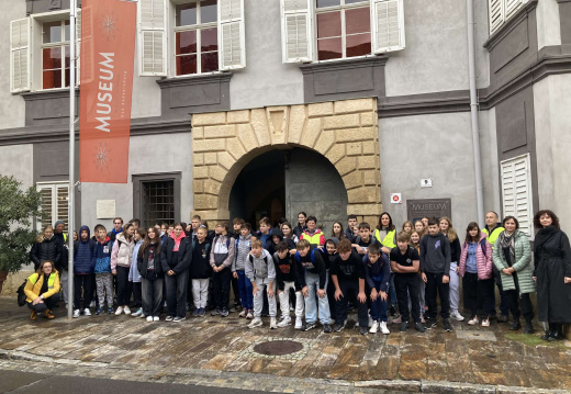 17 (493 visits) 17