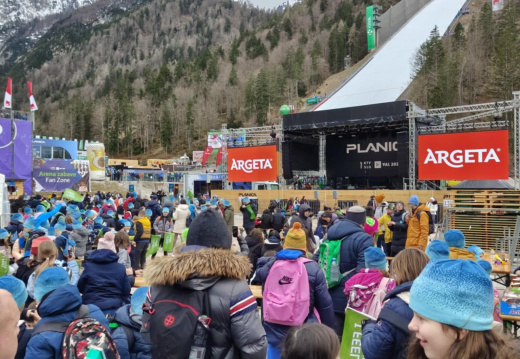 Planica (57) (300 visits) Planica (57)