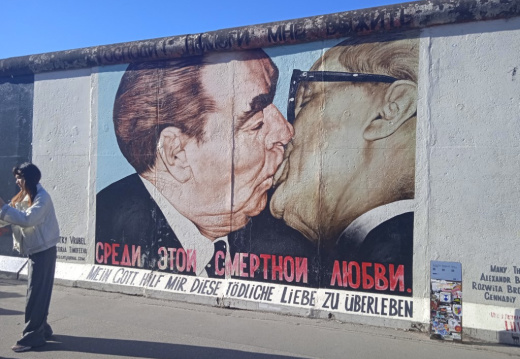 East Side Gallery 2 (160 visits) East Side Gallery 2